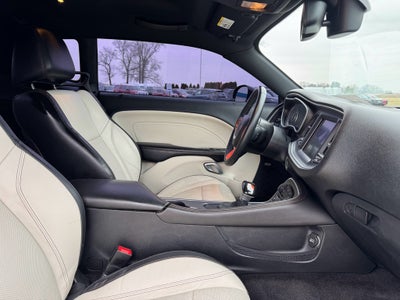 2015 Dodge Challenger SXT Plus RWD