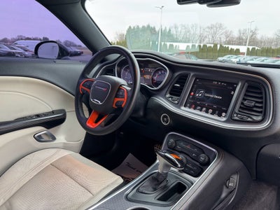 2015 Dodge Challenger SXT Plus RWD