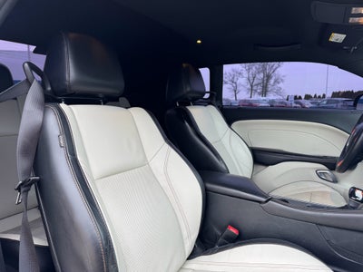 2015 Dodge Challenger SXT Plus RWD