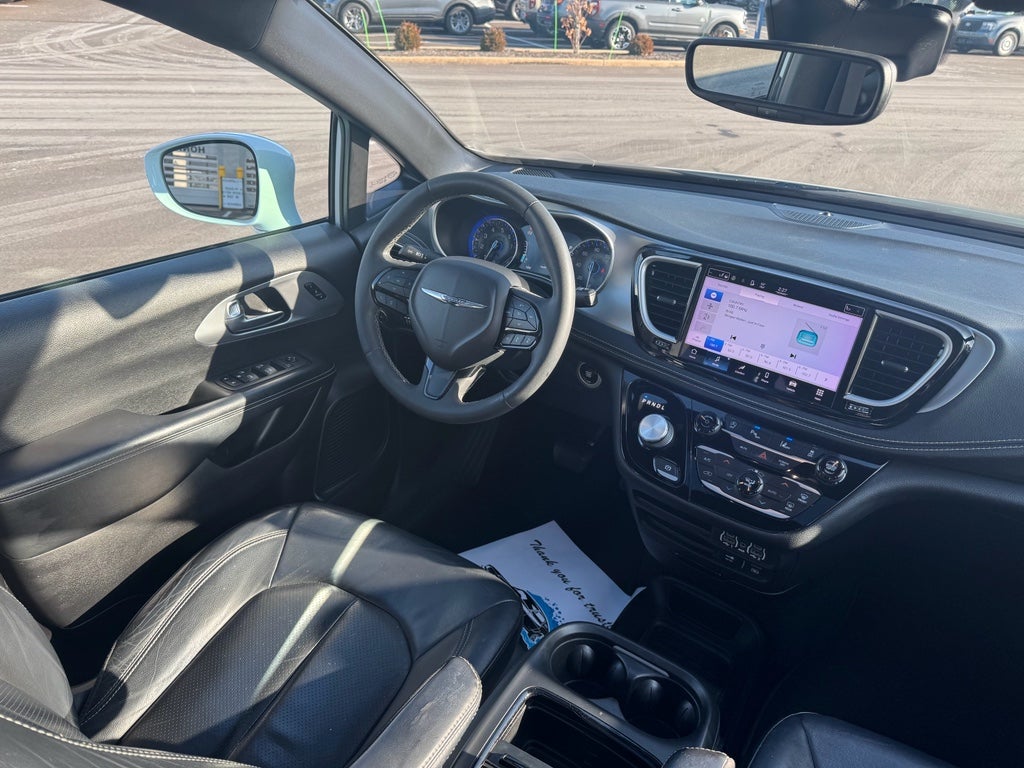 2022 Chrysler Pacifica Touring L FWD