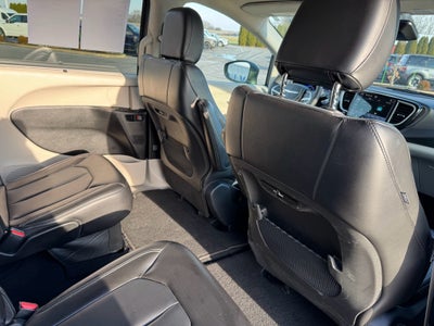 2023 Chrysler Pacifica Touring L FWD