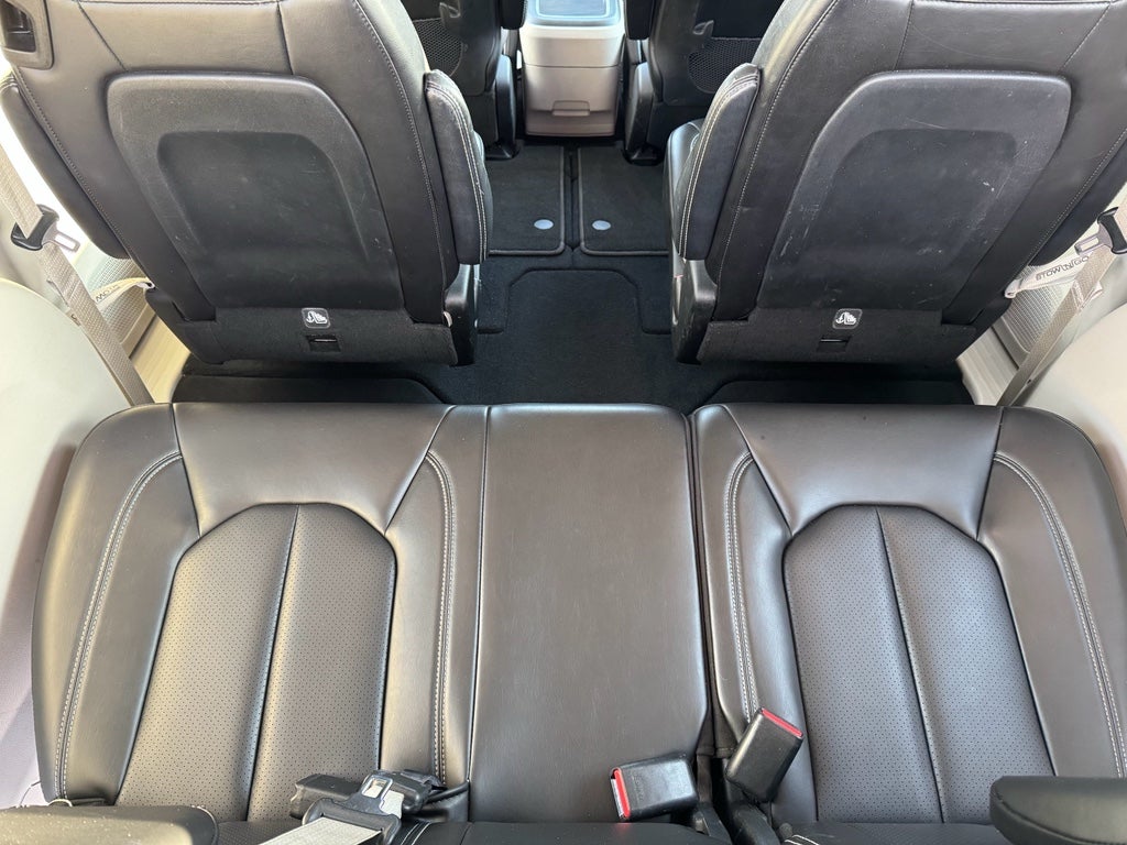 2023 Chrysler Pacifica Touring L FWD