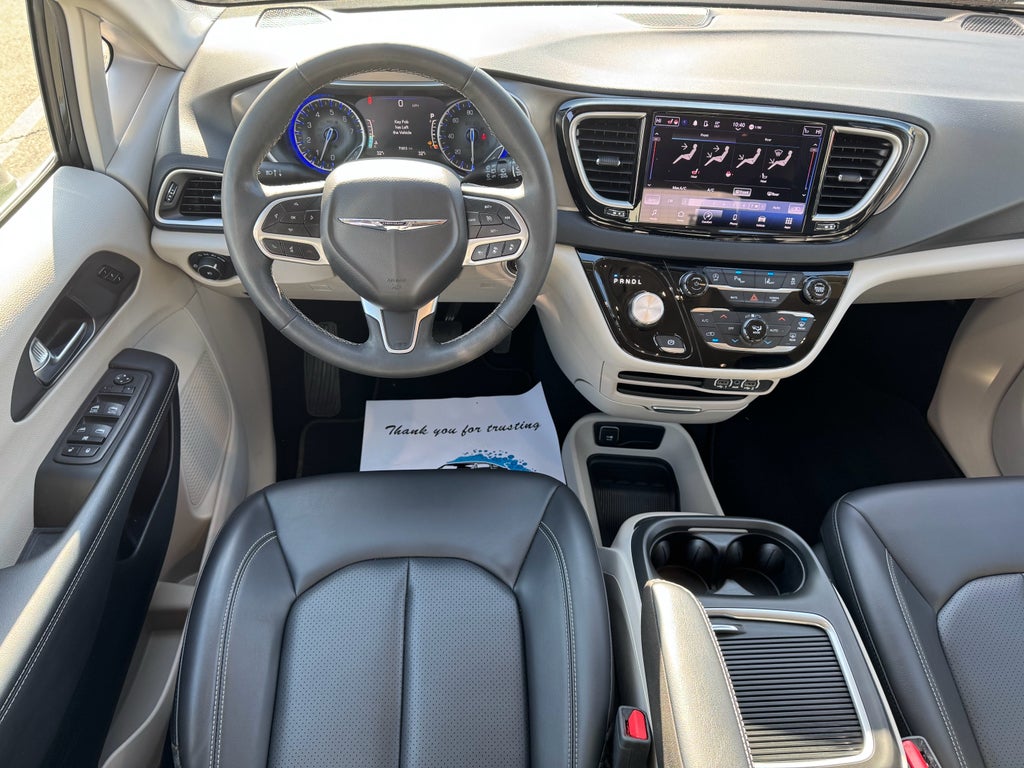 2023 Chrysler Pacifica Touring L FWD