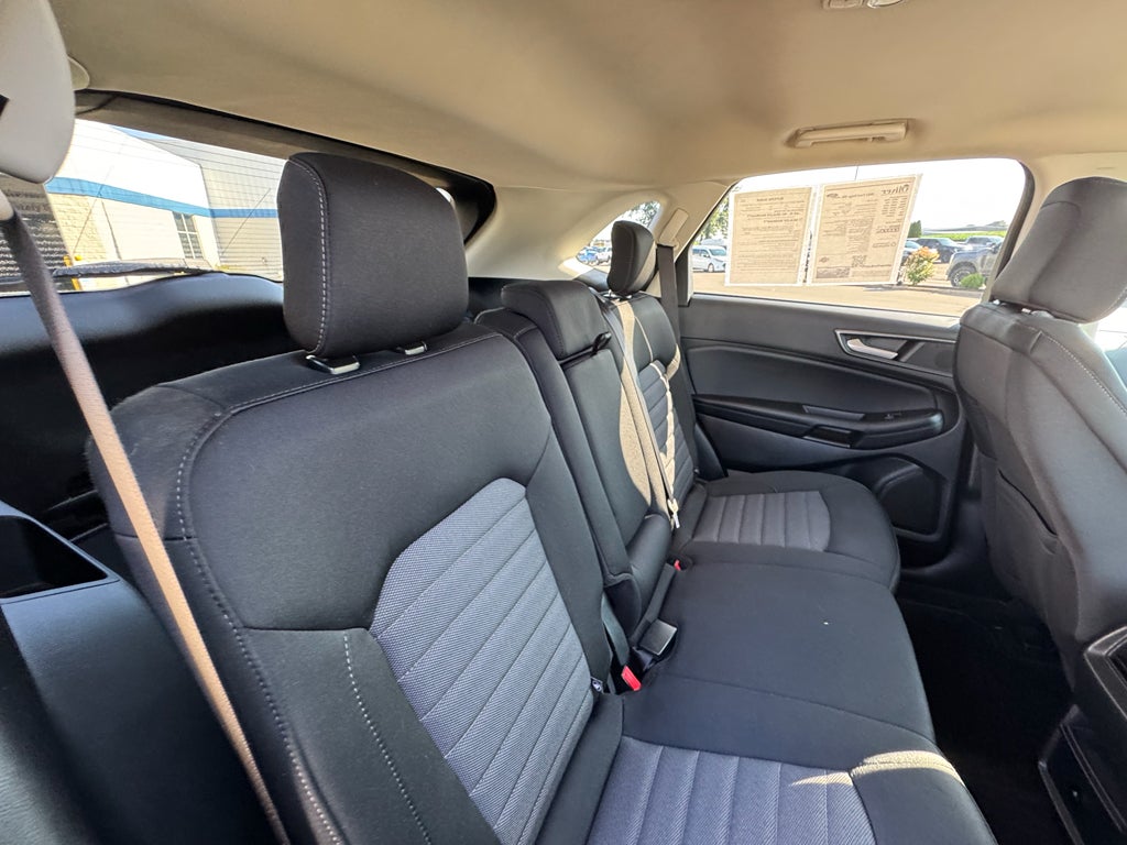 2023 Ford Edge SE AWD