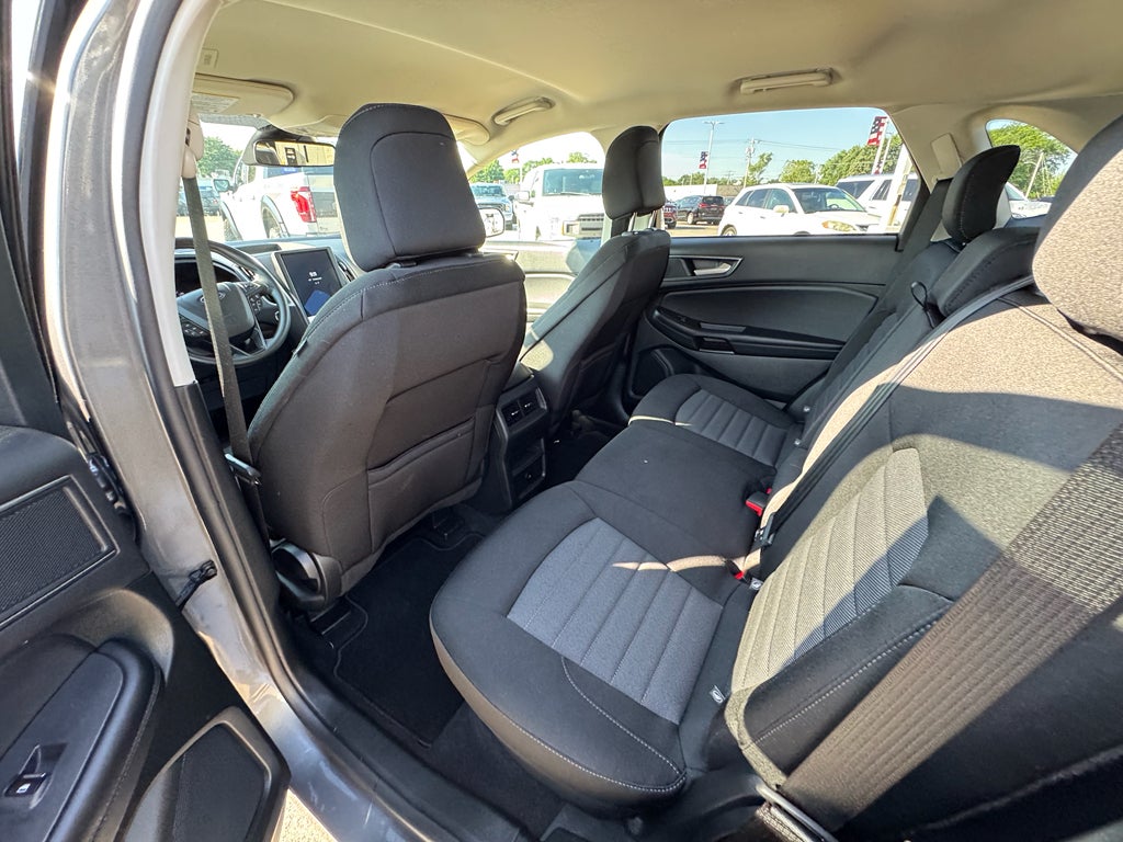 2023 Ford Edge SE AWD