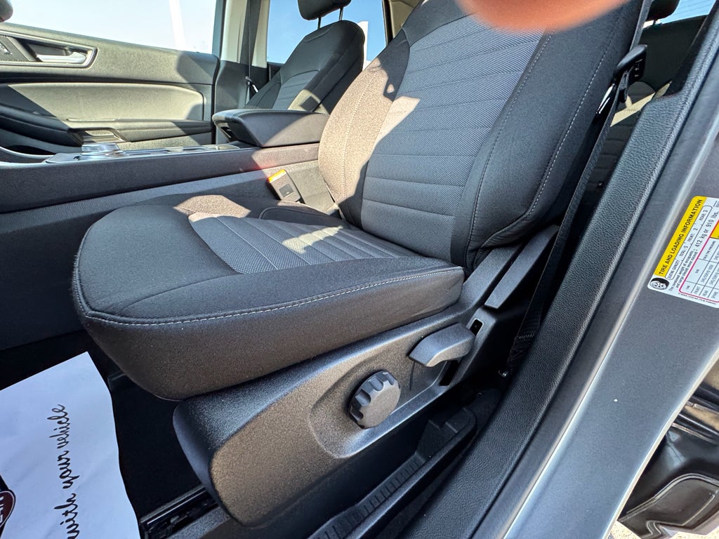 2023 Ford Edge SE AWD