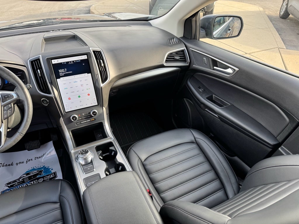 2022 Ford Edge SEL AWD