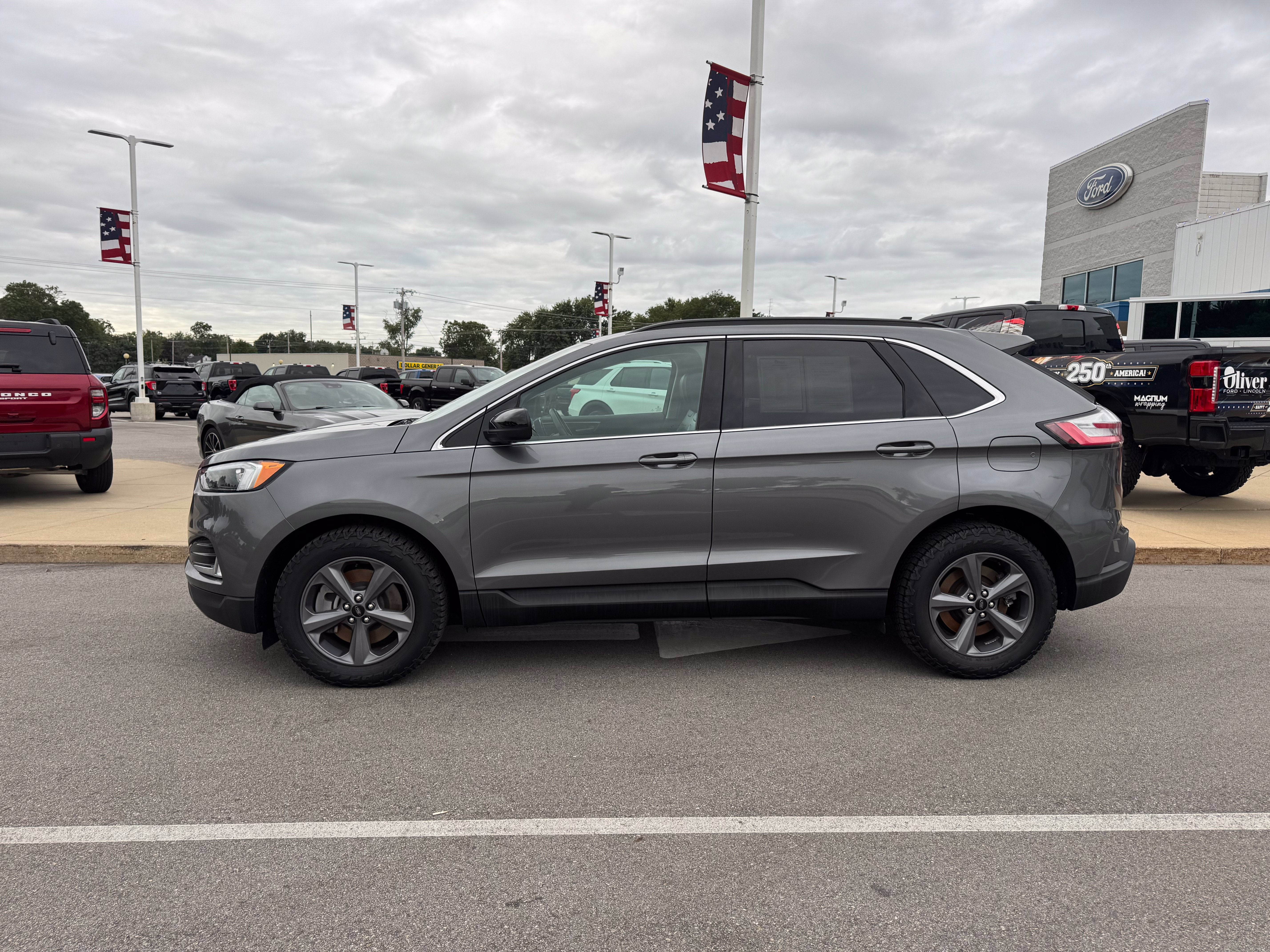 2022 Ford Edge SEL