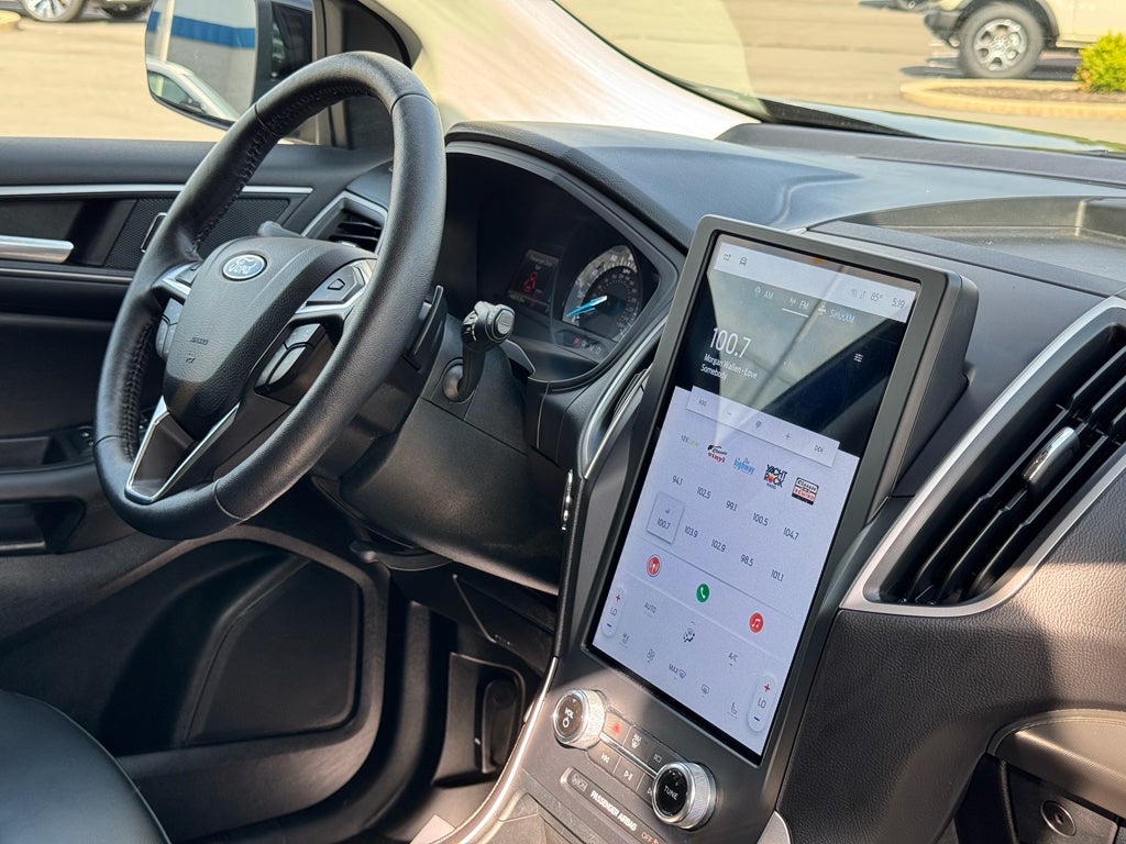 2022 Ford Edge SEL AWD
