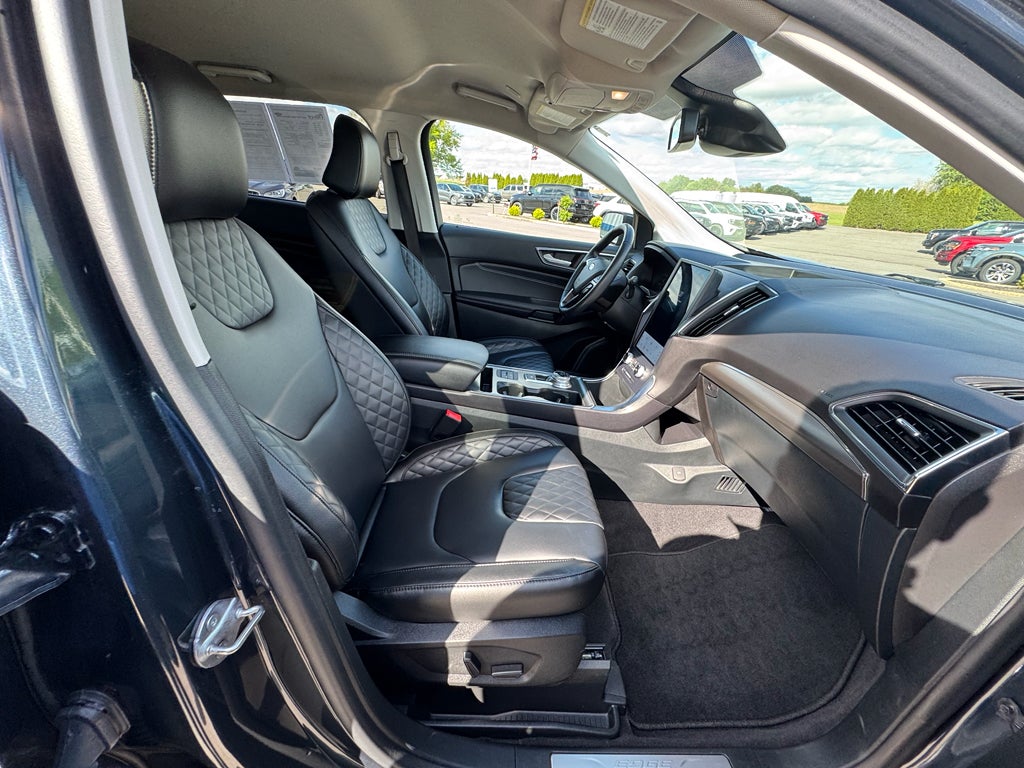 2023 Ford Edge Titanium AWD
