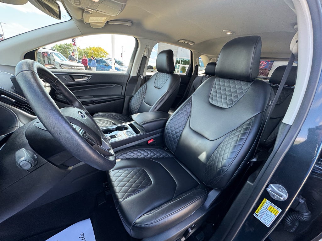 2023 Ford Edge Titanium AWD