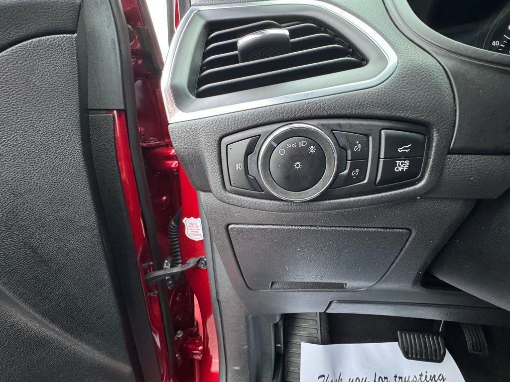 2024 Ford Edge Titanium