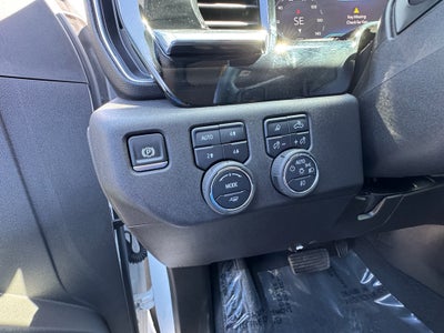 2025 Chevrolet Silverado LTZ Crew Cab 4WD