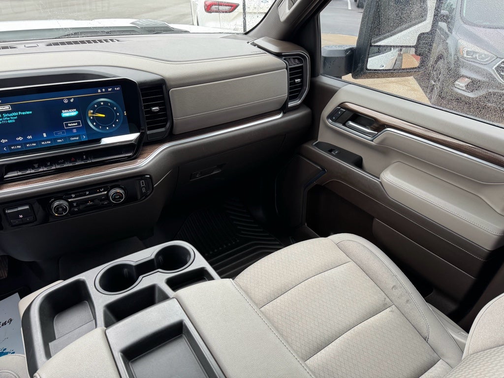 2024 Chevrolet Silverado LT Crew Cab 4WD