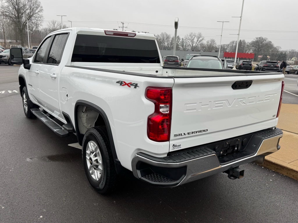 2024 Chevrolet Silverado LT Crew Cab 4WD