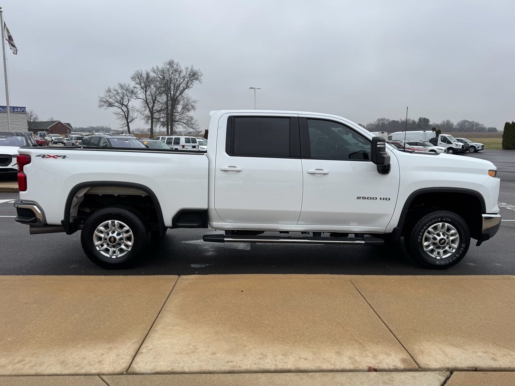 2024 Chevrolet Silverado LT Crew Cab 4WD