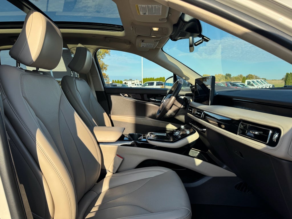 2023 Lincoln Nautilus Reserve AWD