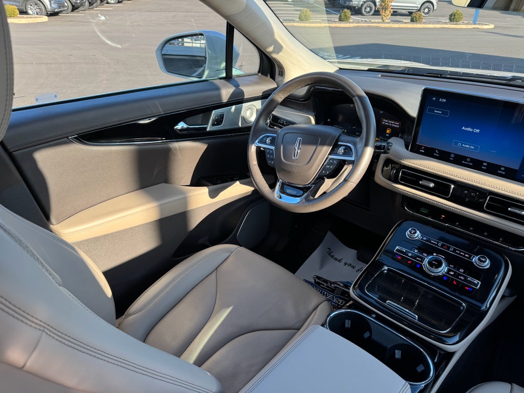 2023 Lincoln Nautilus Reserve AWD