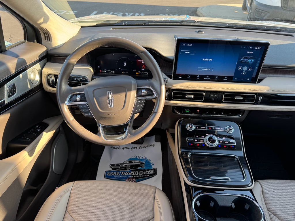2023 Lincoln Nautilus Reserve AWD