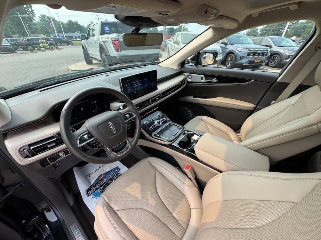 2023 Lincoln Nautilus Reserve