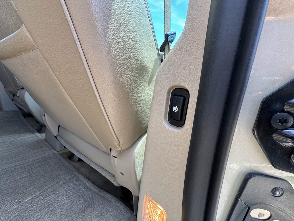 2004 Mercury Monterey Premier FWD