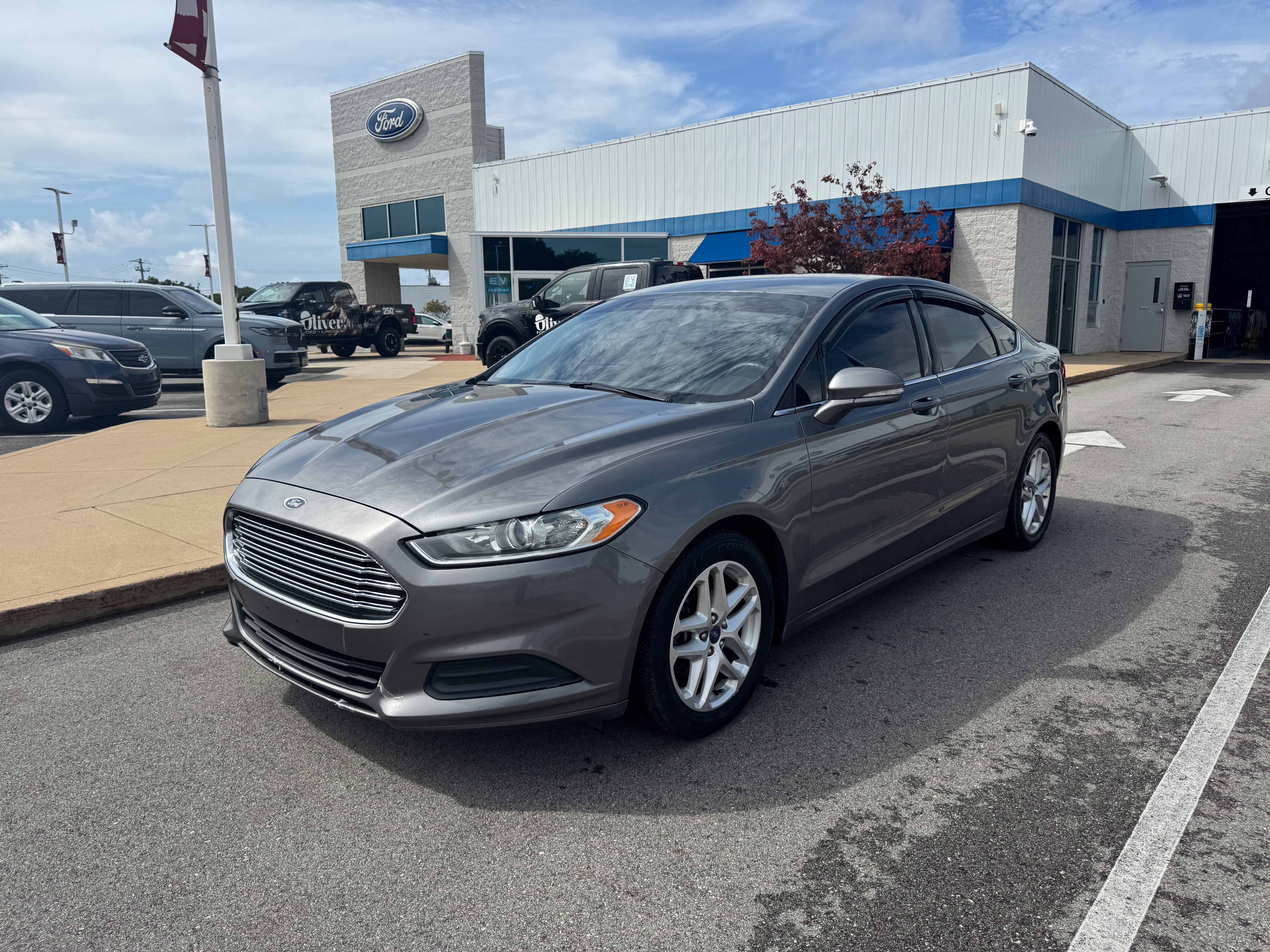 2014 Ford Fusion SE
