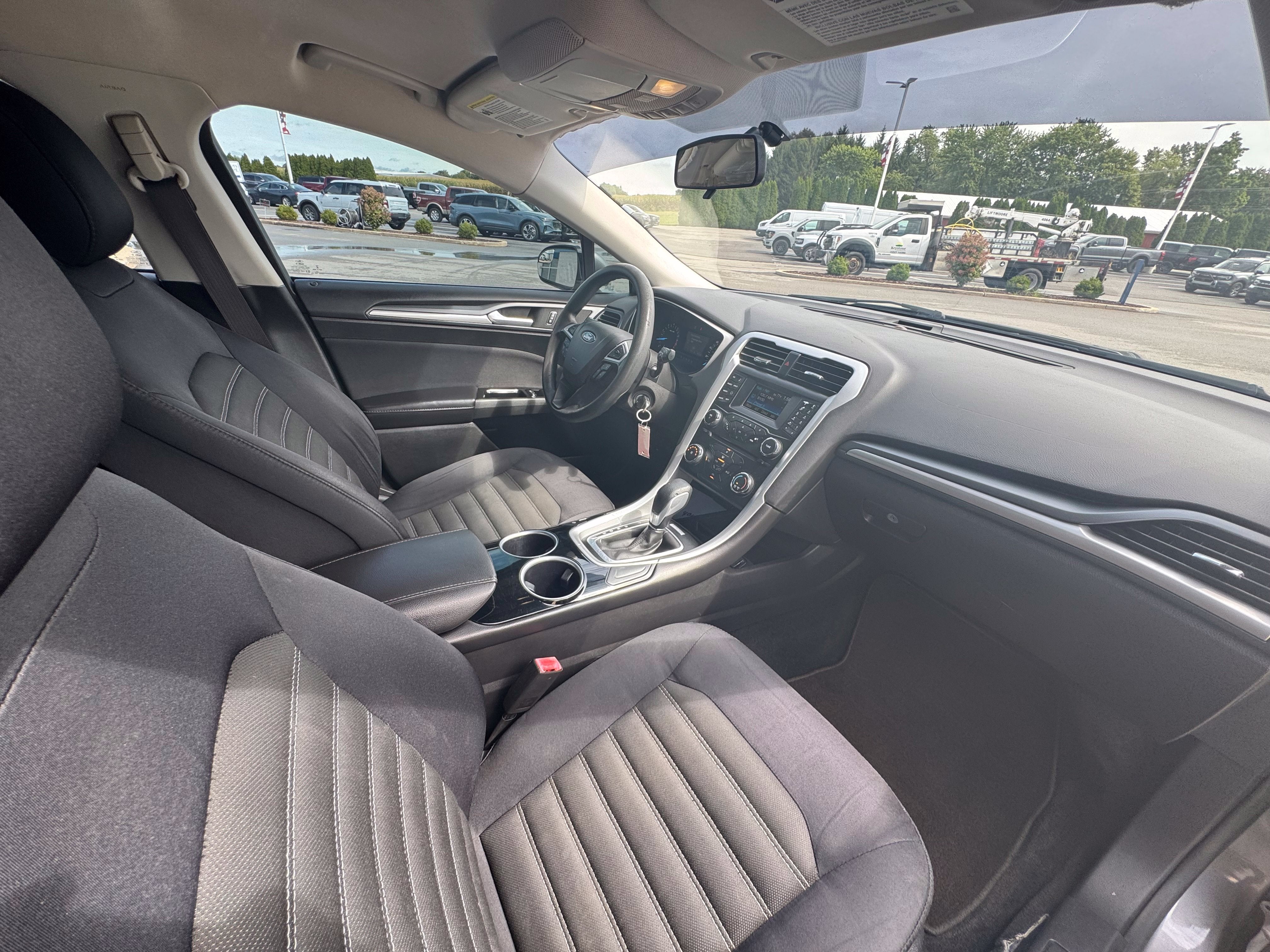 2014 Ford Fusion SE
