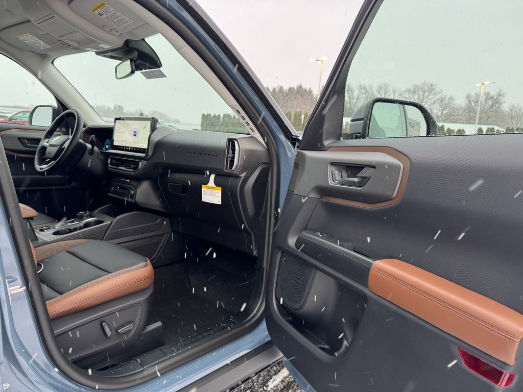 2025 Ford Bronco Sport Outer Banks 4WD