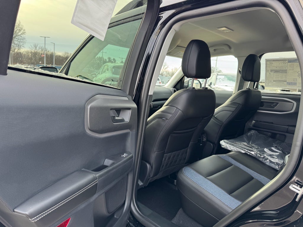 2025 Ford Bronco Sport Outer Banks 4WD