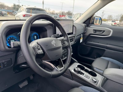 2025 Ford Bronco Sport Outer Banks 4WD