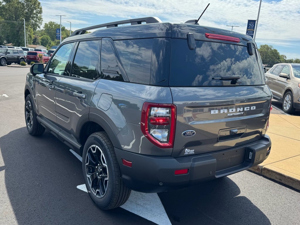 2025 Ford Bronco Sport Outer Banks 4WD
