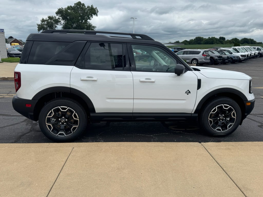 2025 Ford Bronco Sport Outer Banks 4WD