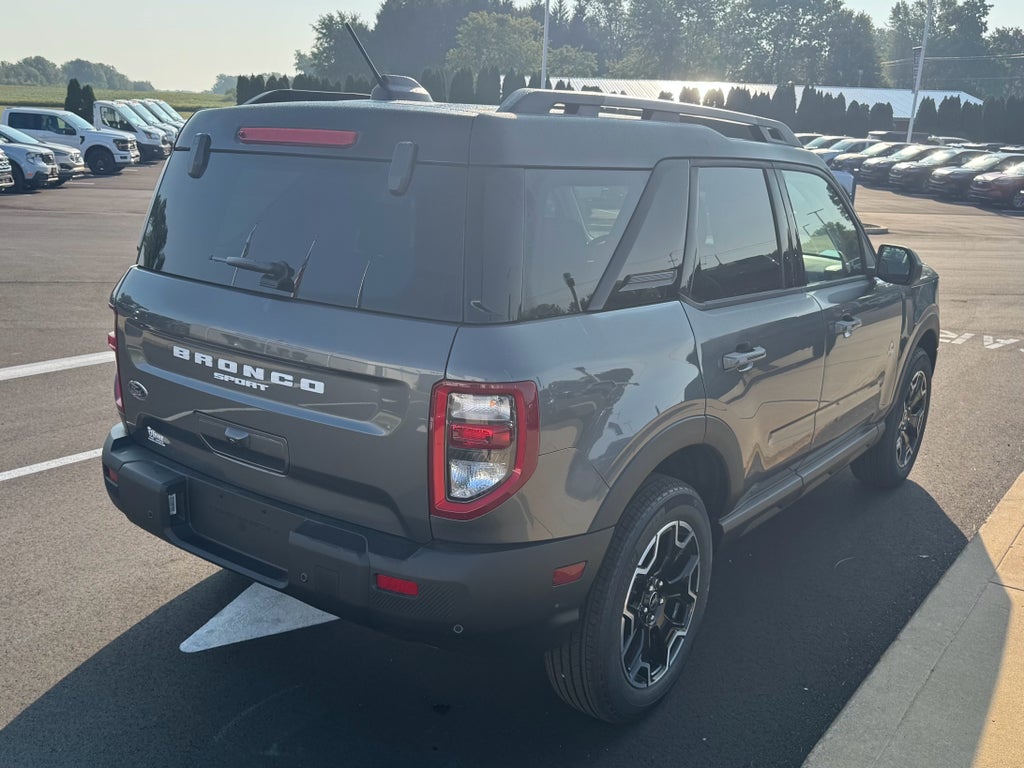 2025 Ford Bronco Sport Outer Banks 4WD