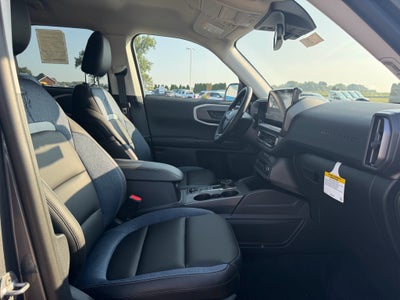 2025 Ford Bronco Sport Outer Banks 4WD