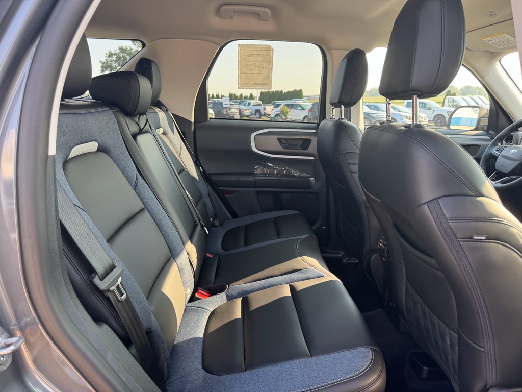 2025 Ford Bronco Sport Outer Banks 4WD