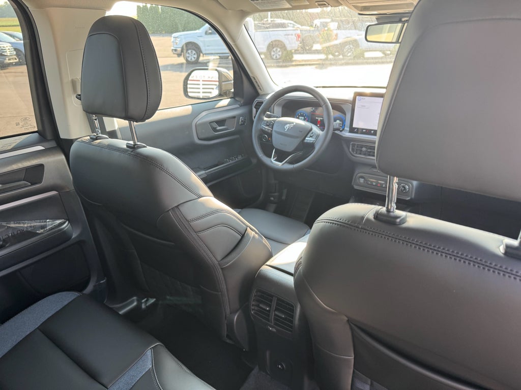 2025 Ford Bronco Sport Outer Banks 4WD