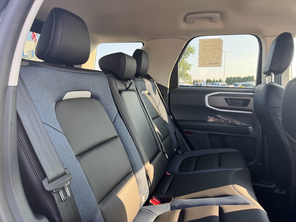 2025 Ford Bronco Sport Outer Banks 4WD