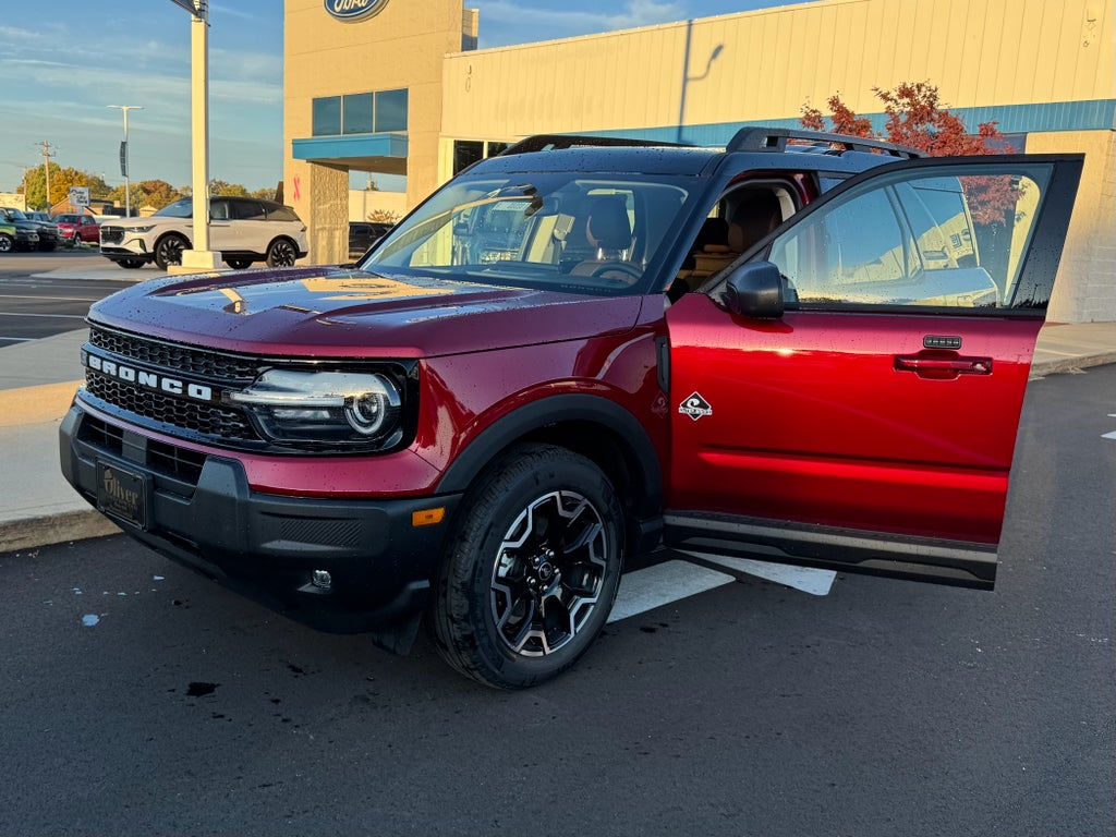 2025 Ford Bronco Sport Outer Banks 4WD