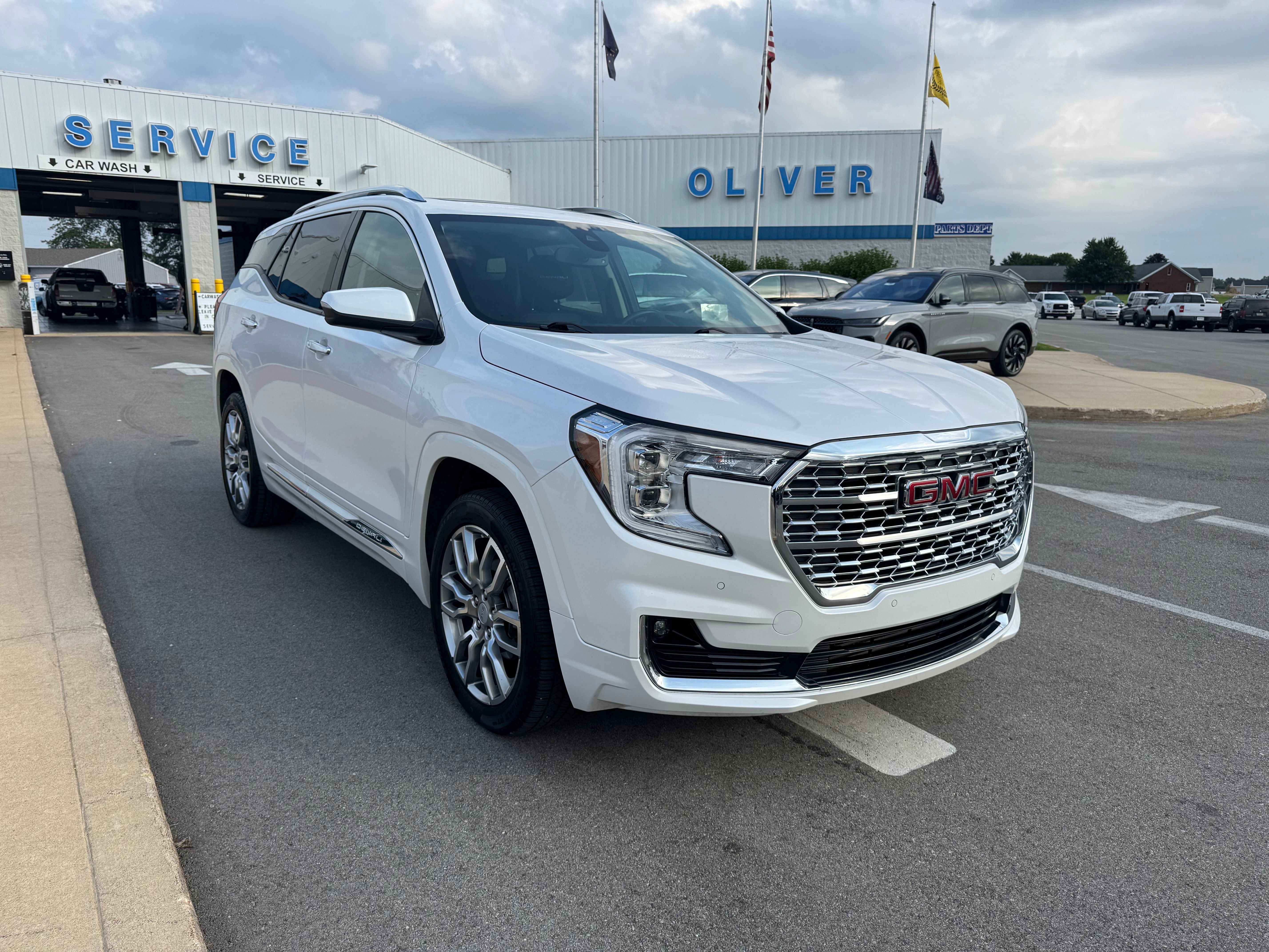 2023 GMC Terrain Denali