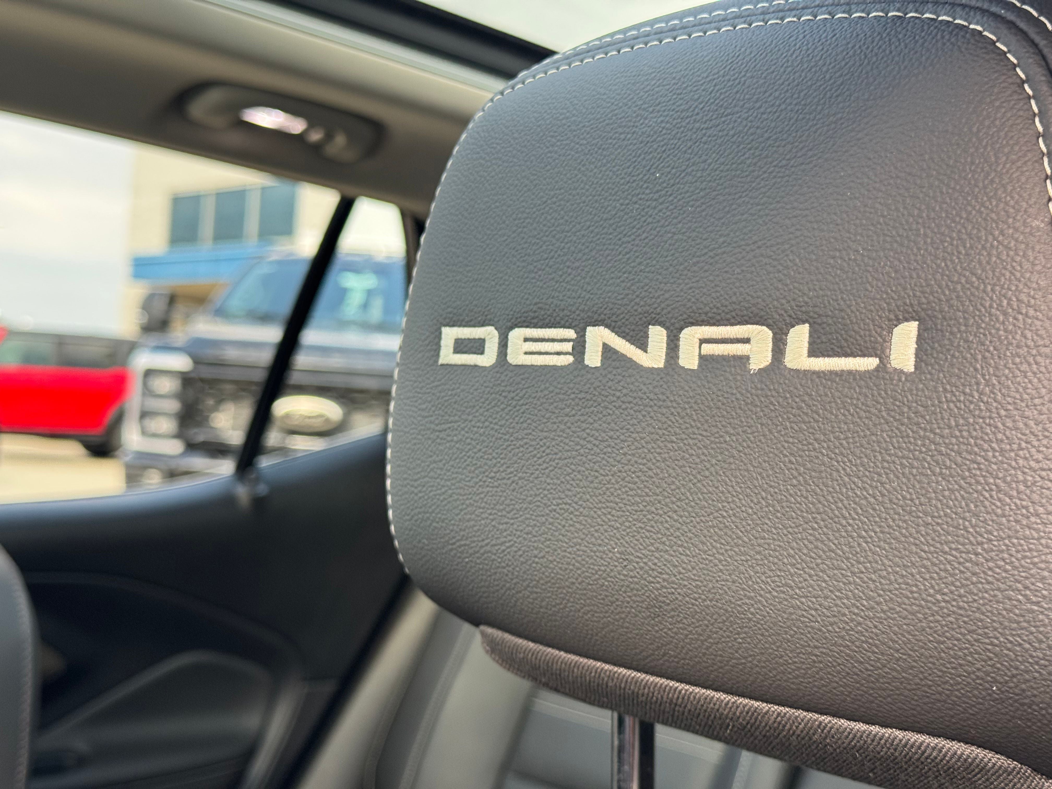 2023 GMC Terrain Denali