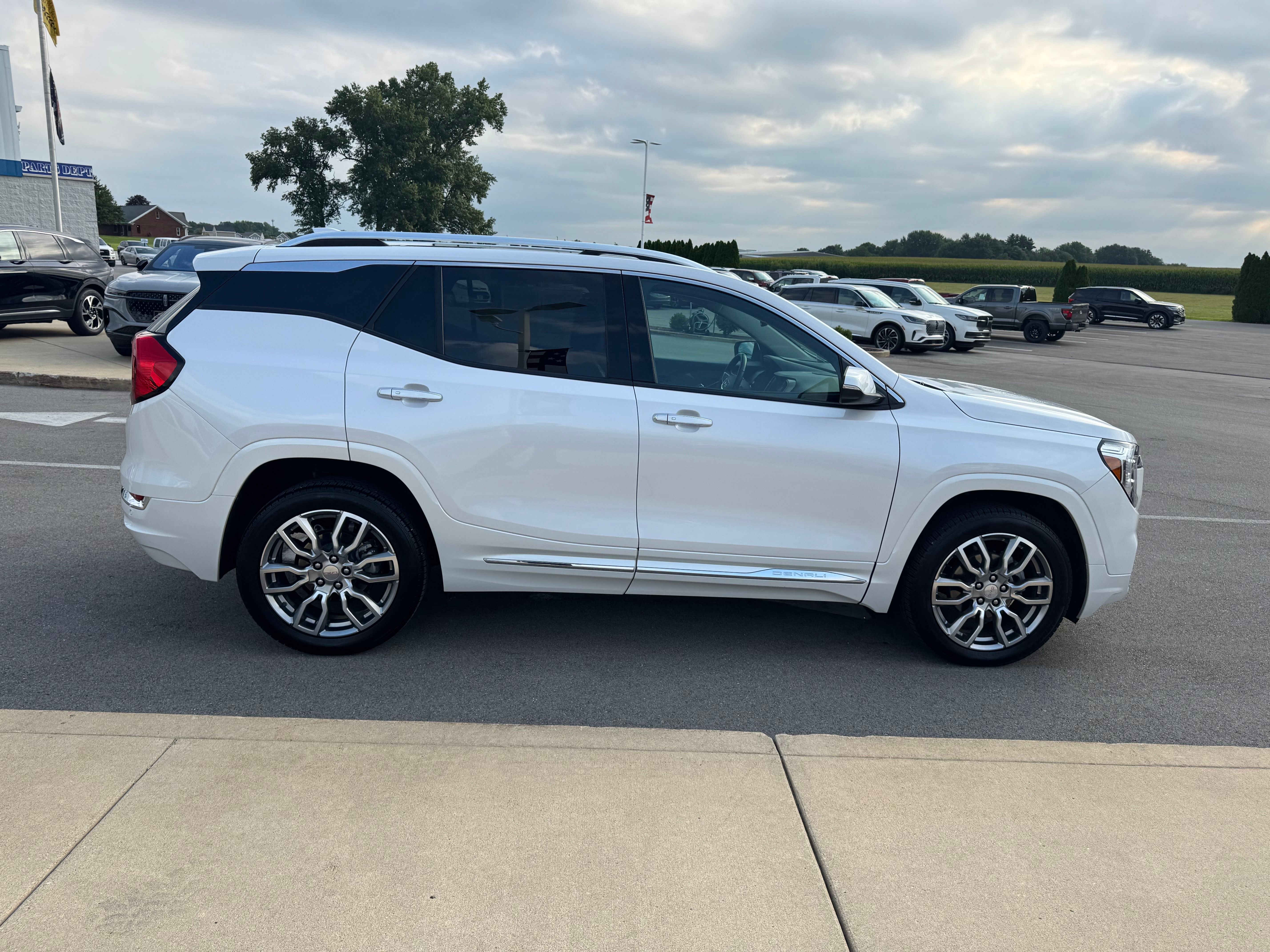 2023 GMC Terrain Denali