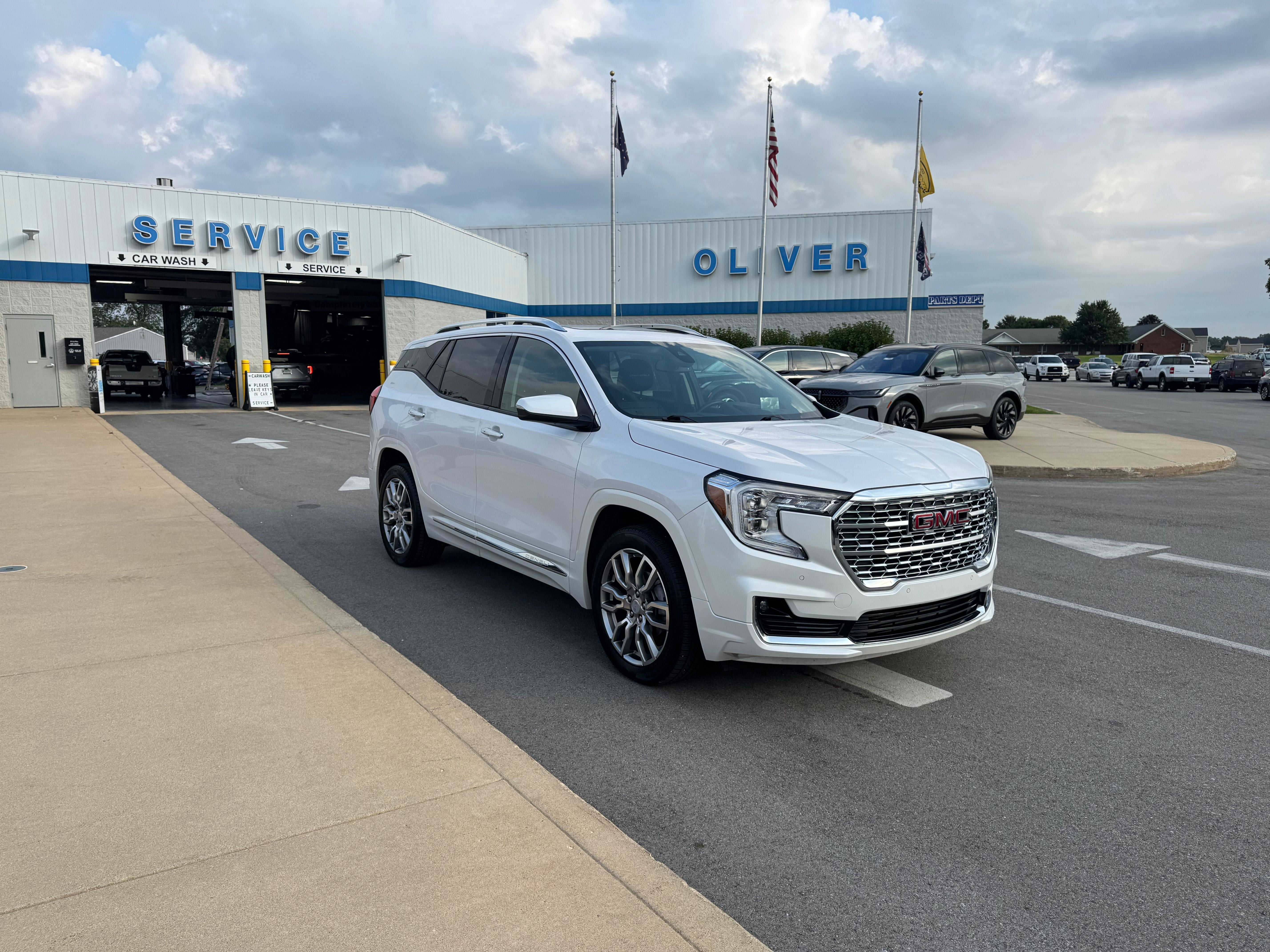 2023 GMC Terrain Denali