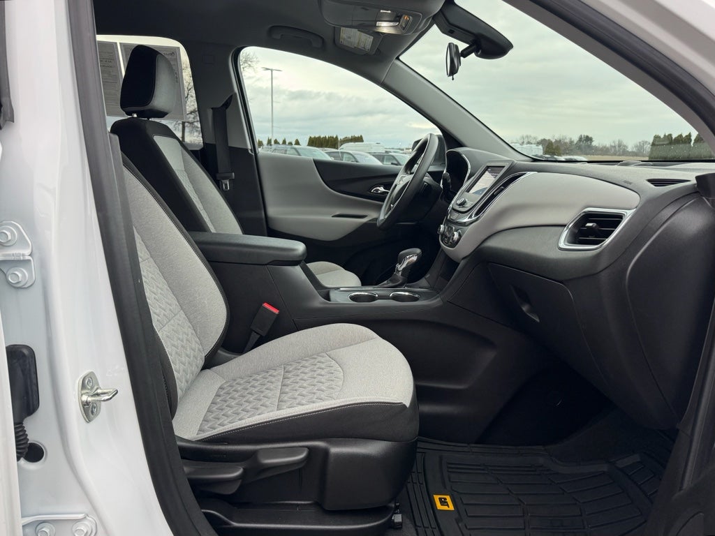 2024 Chevrolet Equinox LS AWD