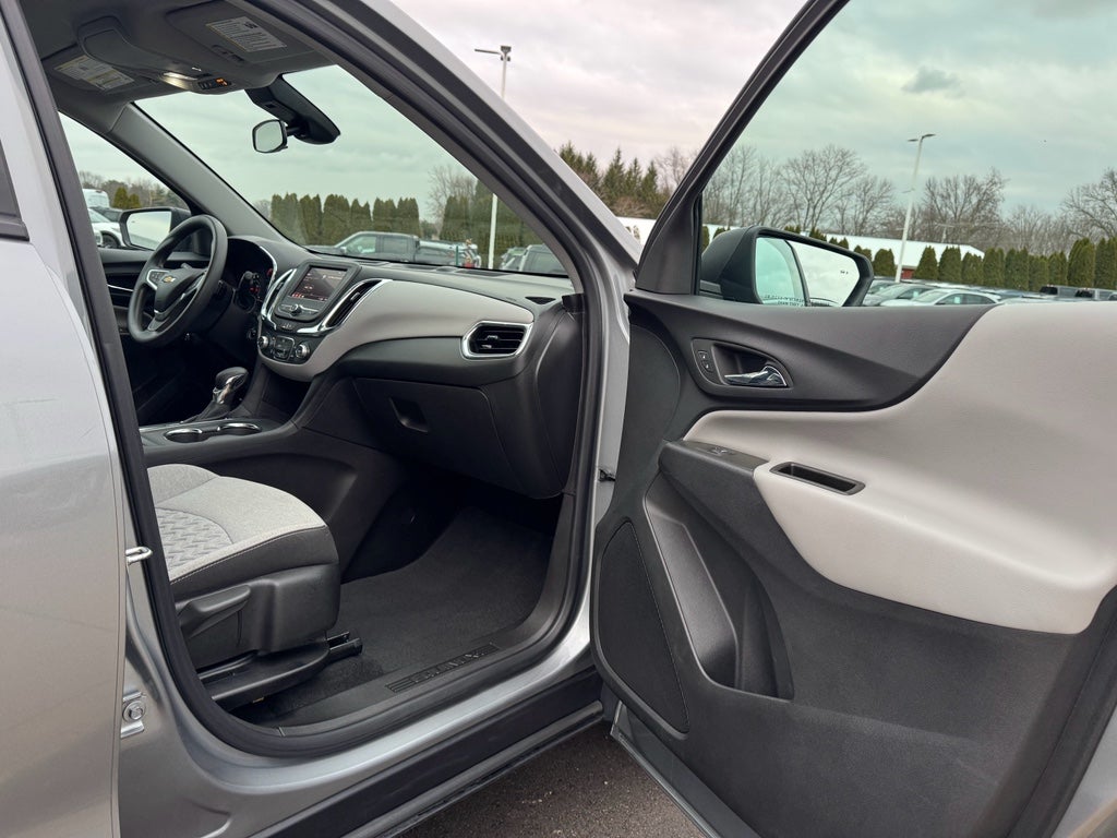 2023 Chevrolet Equinox LS AWD