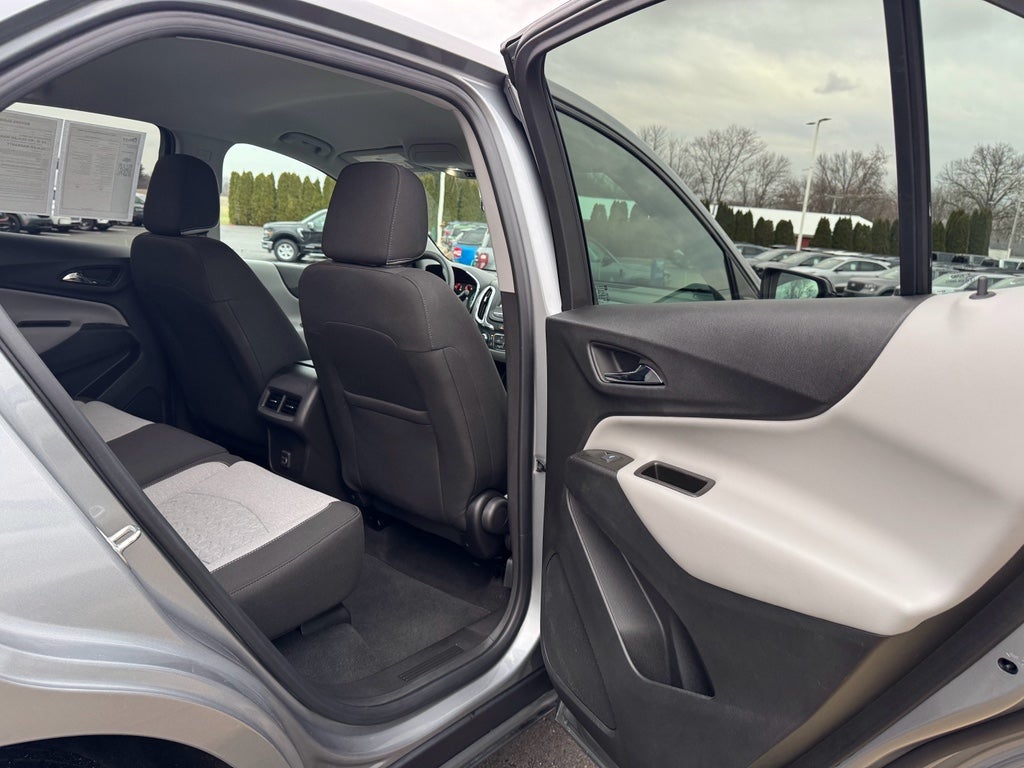 2023 Chevrolet Equinox LS AWD