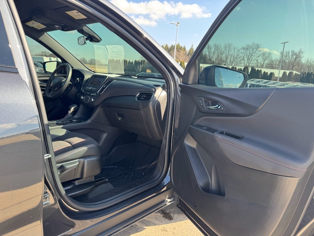 2022 Chevrolet Equinox RS AWD