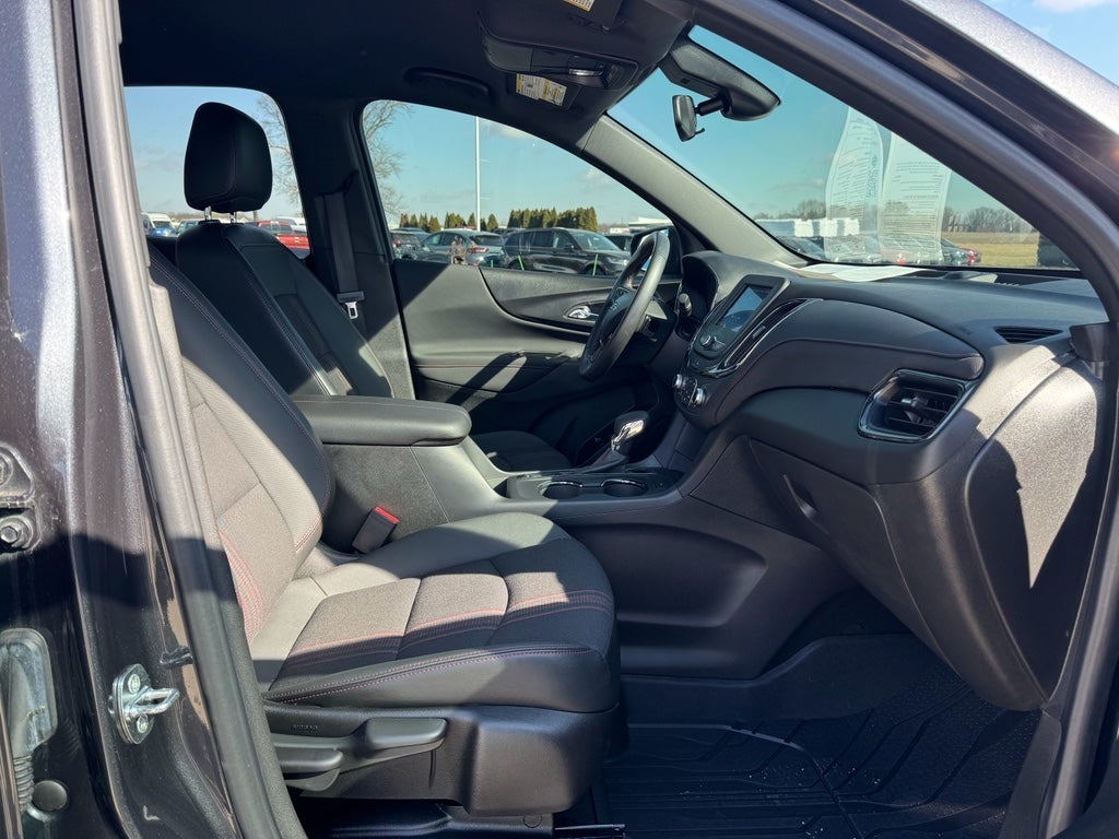 2022 Chevrolet Equinox RS AWD