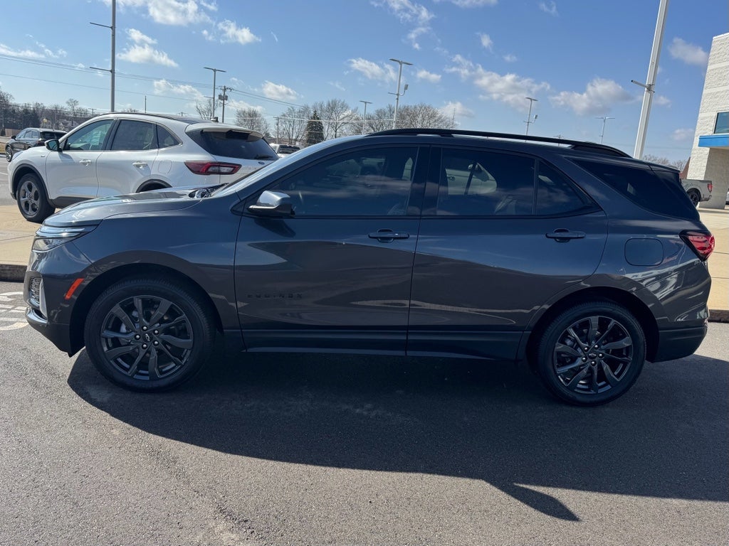 2022 Chevrolet Equinox RS AWD