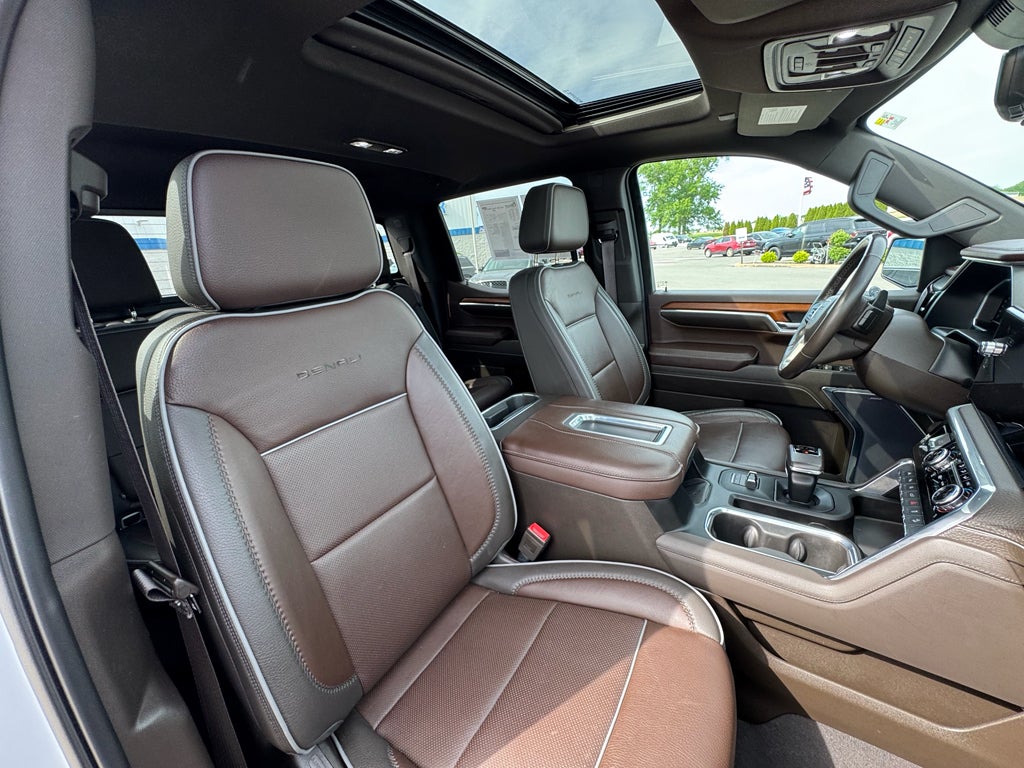 2022 GMC Sierra Denali 4WD