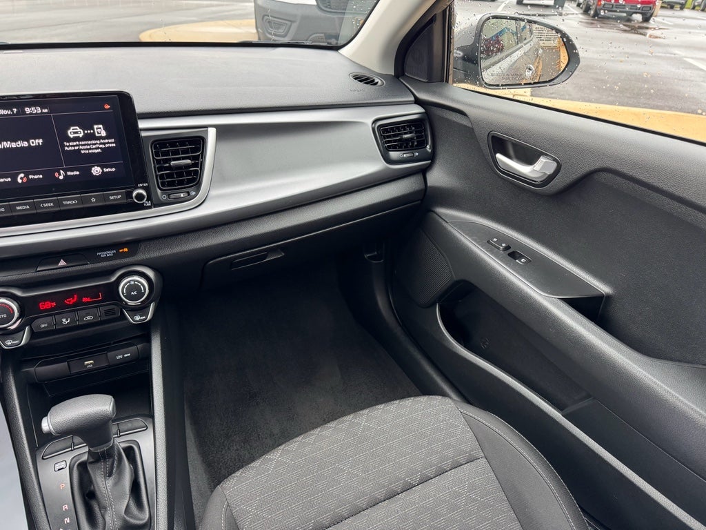 2023 Kia Rio S FWD